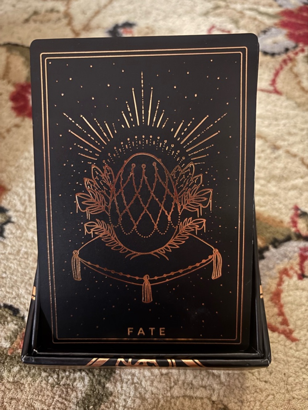 ✨ 🥀 Threads of Fate Oracle Rose Edition Deck - Black & Rose Gold ✨ - Picture 5 of 5